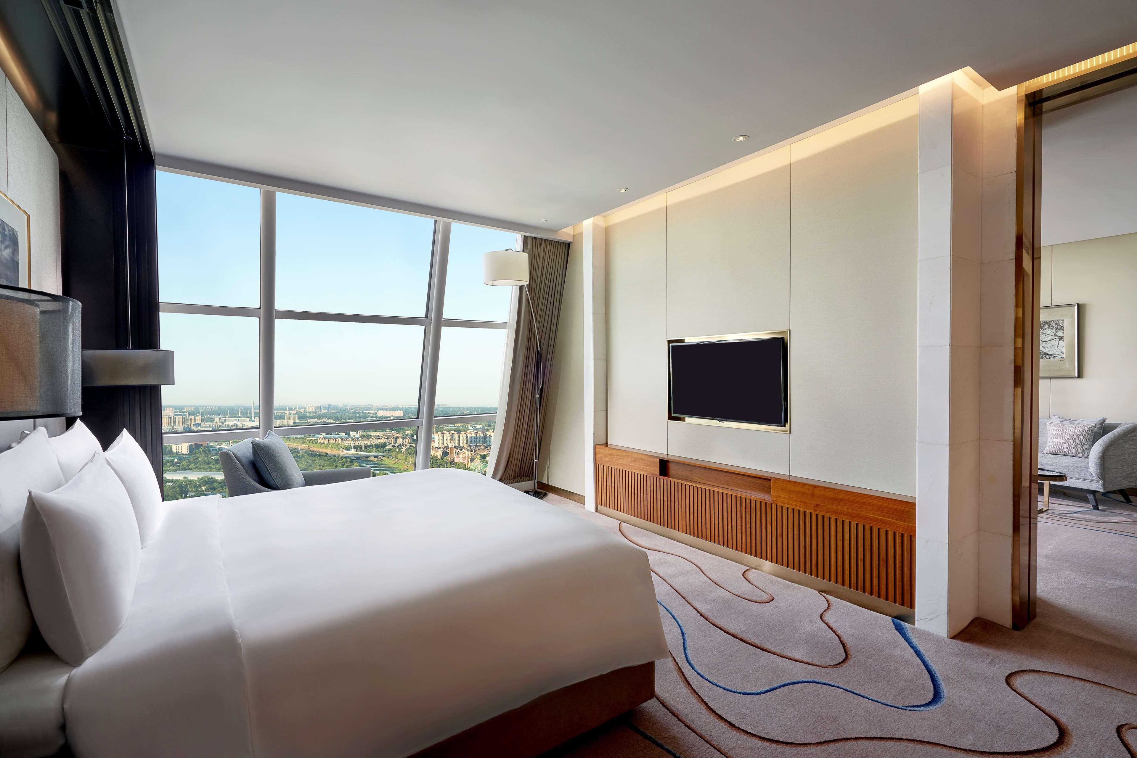 Sunrise Kempinski Hotel Пекин Экстерьер фото
