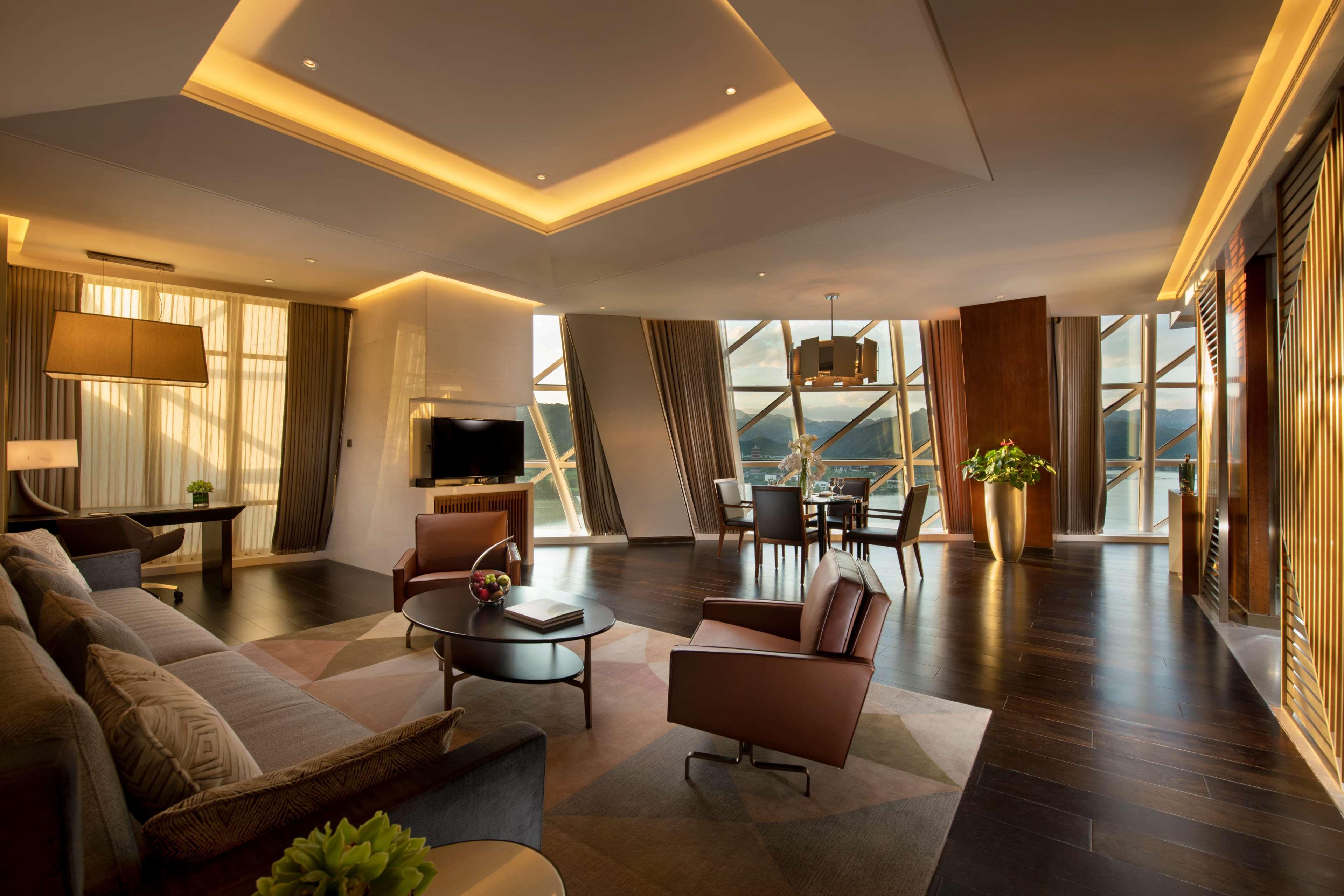 Sunrise Kempinski Hotel Пекин Экстерьер фото