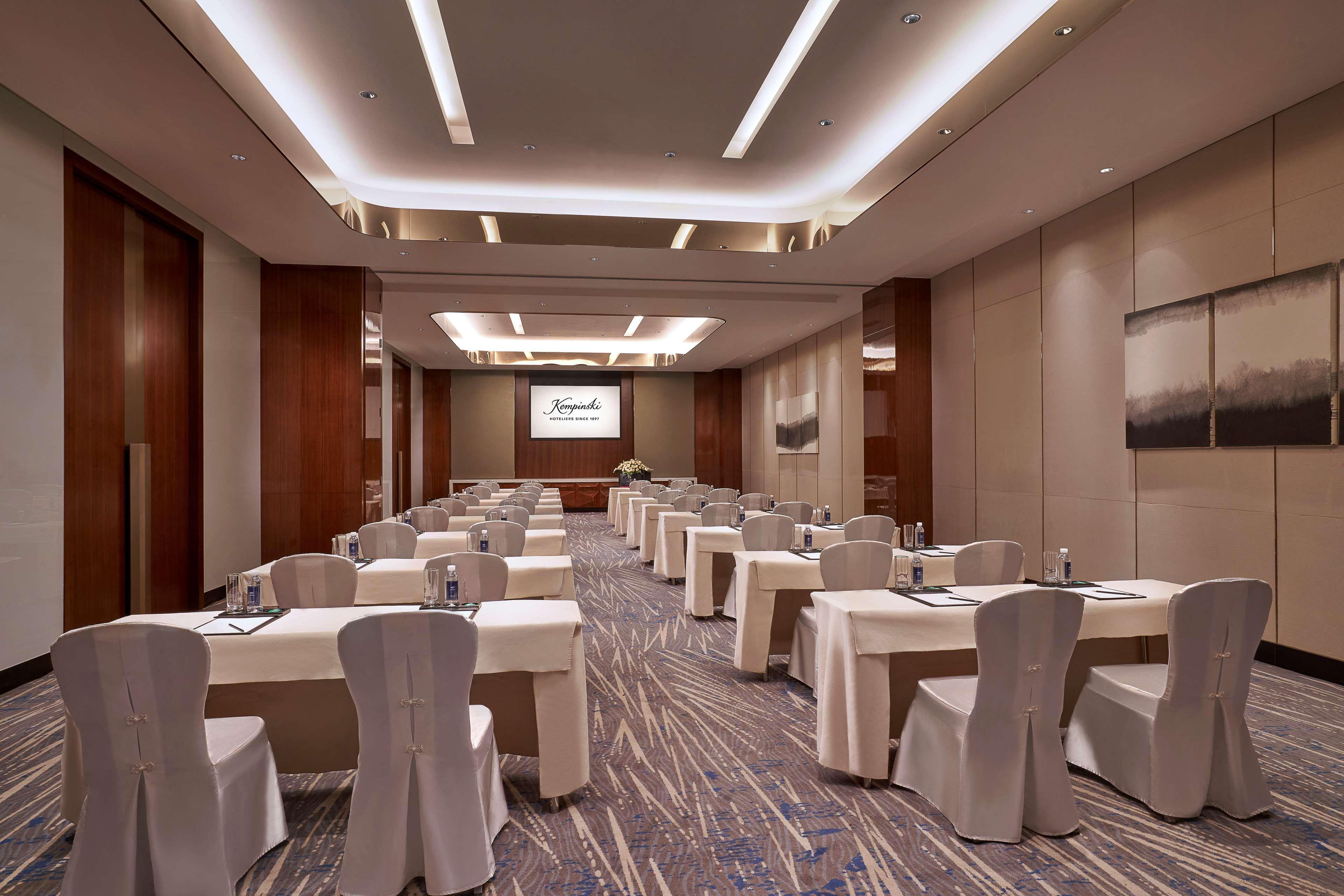 Sunrise Kempinski Hotel Пекин Экстерьер фото