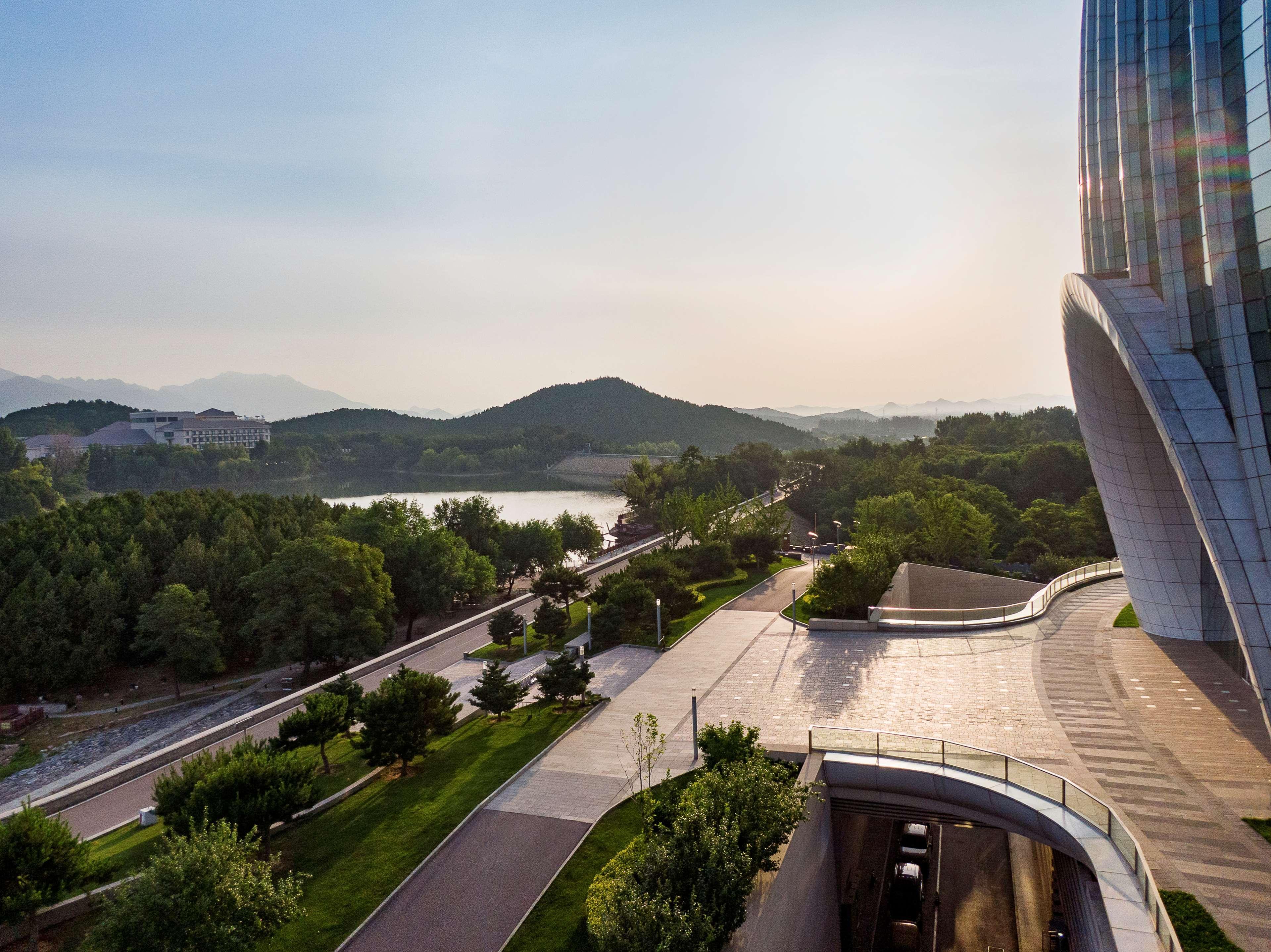 Sunrise Kempinski Hotel Пекин Экстерьер фото