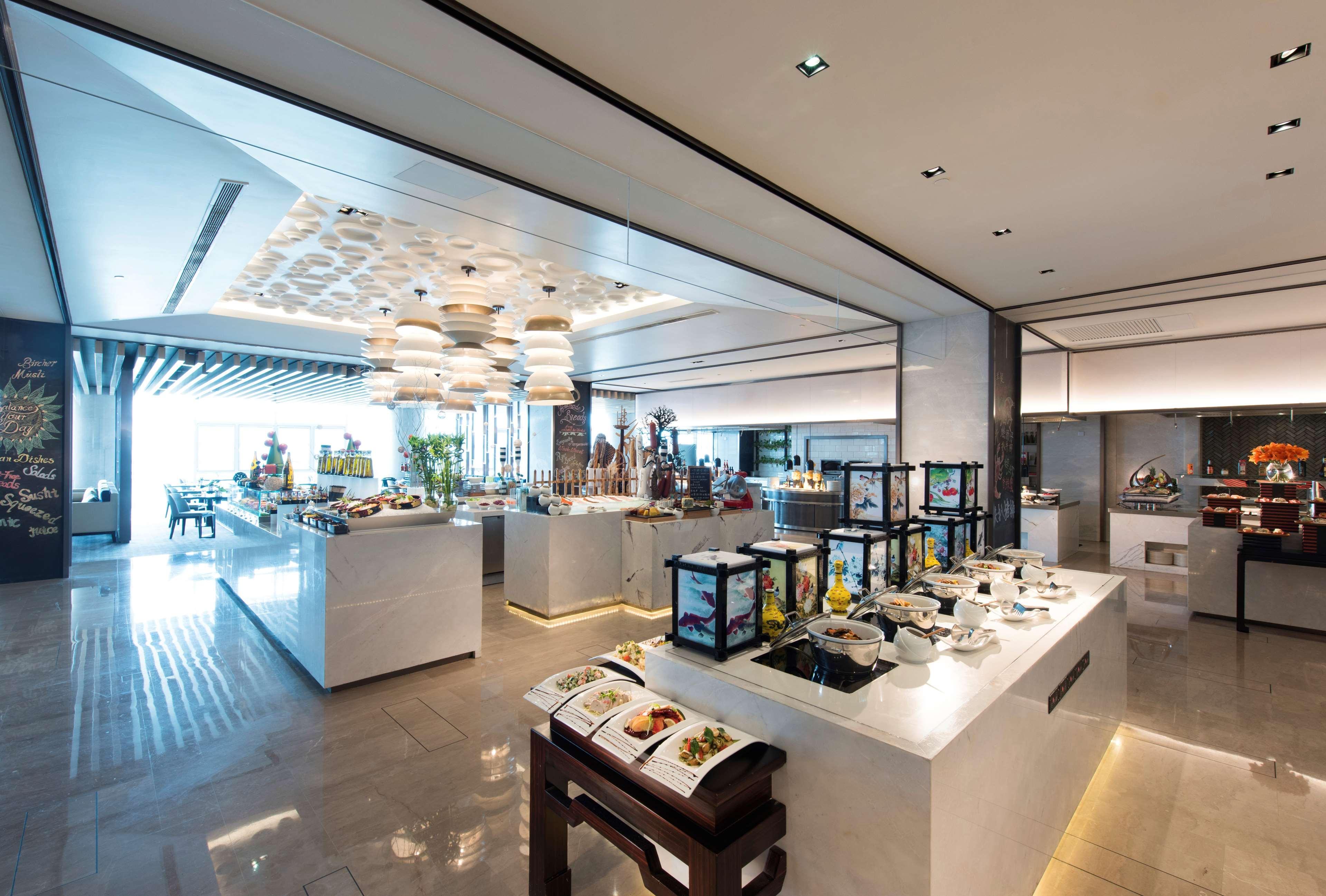 Sunrise Kempinski Hotel Пекин Экстерьер фото